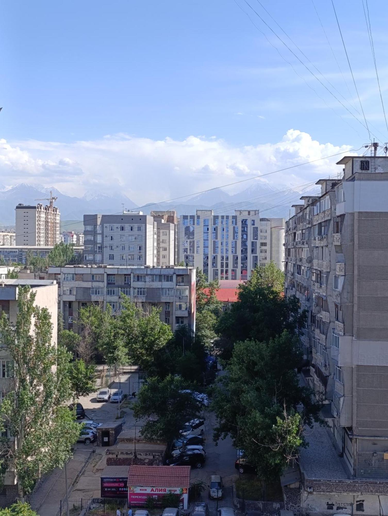 Aura On Abdrahmanova 145 Apartment Bishkek Exterior photo